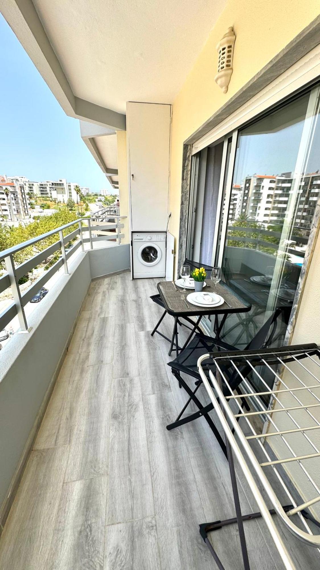 Praia Da Rocha, 504 Casa Dos Arcos, Sunny Studio, Air Conditioning, Internet, Pools, Sea View, By Ig Portimão Exterior photo